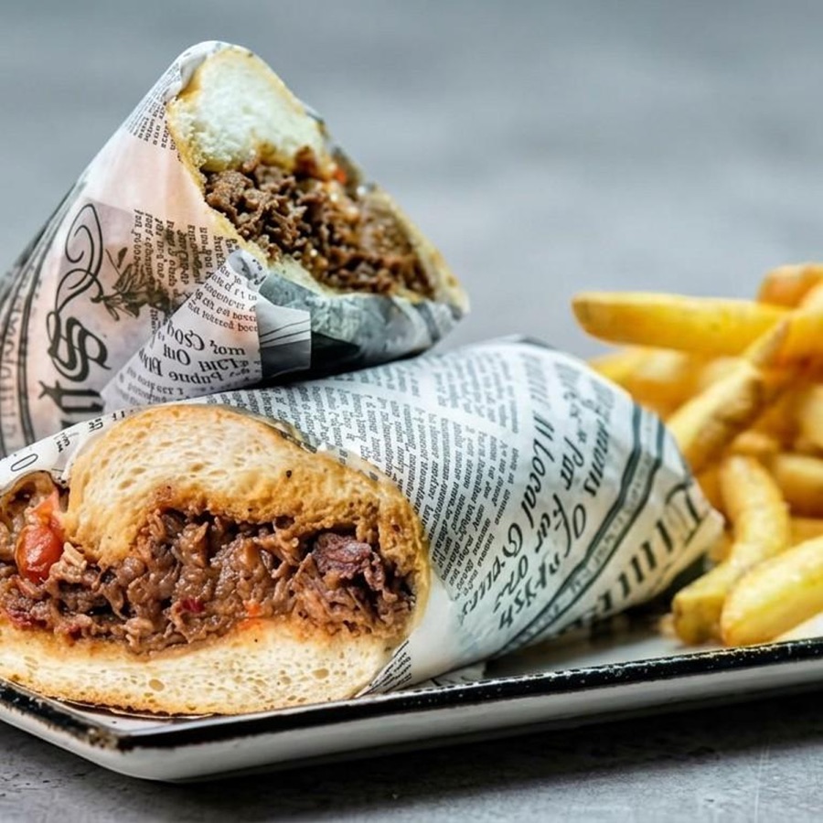 Quesosteak Sandwich